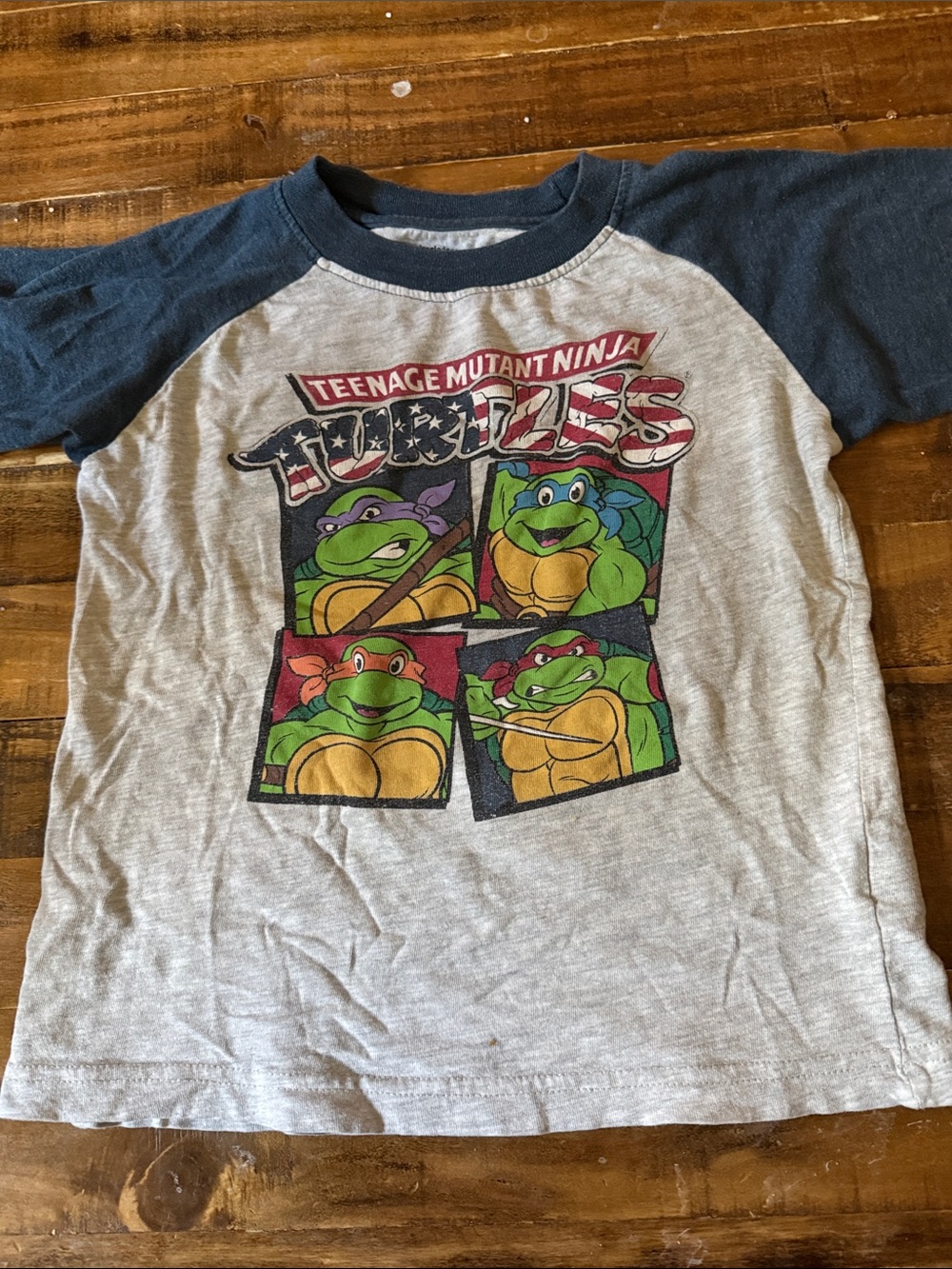 Size 5/6 TMNT Short Sleeve Shirt